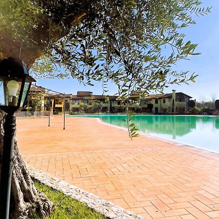 Garda Resort Village 11 Peschiera del Garda Exterior photo